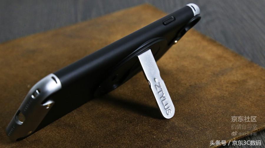 遮挡手机镜头的手机壳测评,自带镜头保护的手机壳好用吗