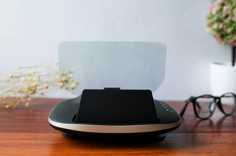 汽车安装飞机显示器:号称开车“不低头”,有多少人用过?