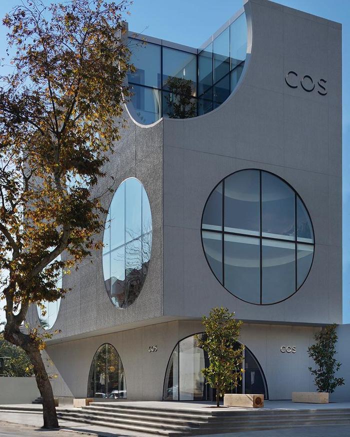 除了supreme还有什么品牌,与supreme同类的潮牌