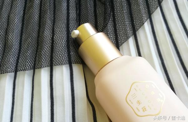 德玛贝尔韩国舒缓镇定原装爽肤水,舒缓镇定消炎的护肤品