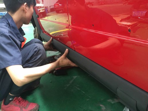 收台车翻新视频,收二手车回来自己开