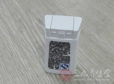 怎样去头皮屑用它煮水洗头头皮屑竟不见了