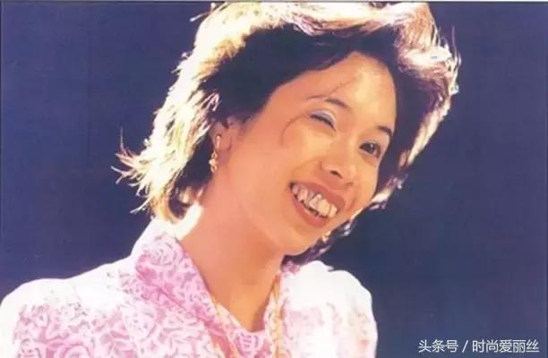 他把妹妹莫文蔚的声音做成戒指送她，定制“会说话”的告白礼物！