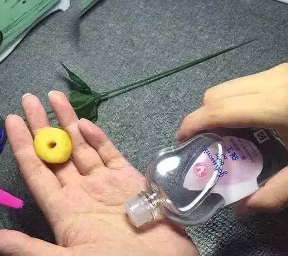 老蜜蜡有坑怎么保养,老蜜蜡修型