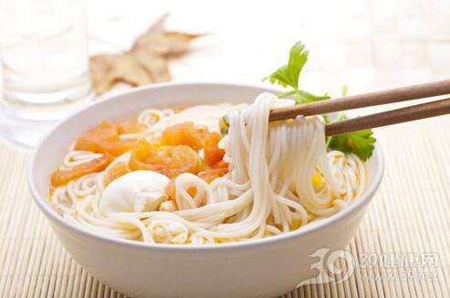 坐月子吃什么食物最好,坐月子可以吃的粗纤维食物有哪些