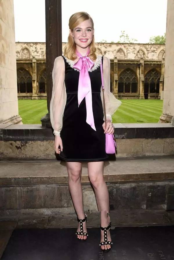 2017蛇与骨的华丽融合!古驰又承包了我下半年的钱包了!