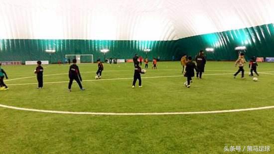 国足总教练李铁纪录片,国足队长过生日