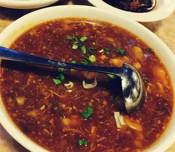 宁波南塘老街介绍,穿越百年的街市