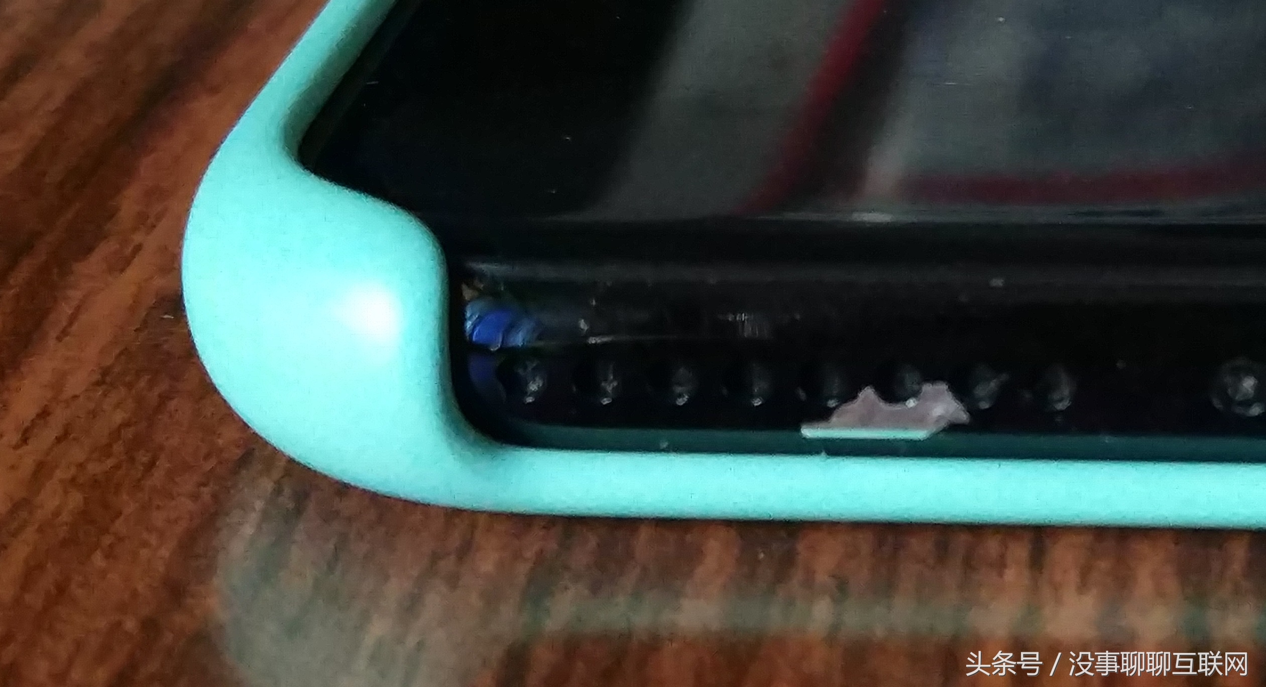 苹果7黑色掉漆怎么解决,iphone7所有的黑色都会掉漆吗