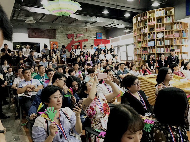 小荷作文联系方式,小荷作文线上课程