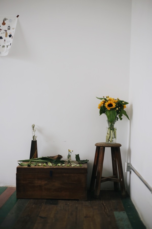 他将厦门的民宅改造成烘焙馆，每周邀请100位陌生人喝精品咖啡