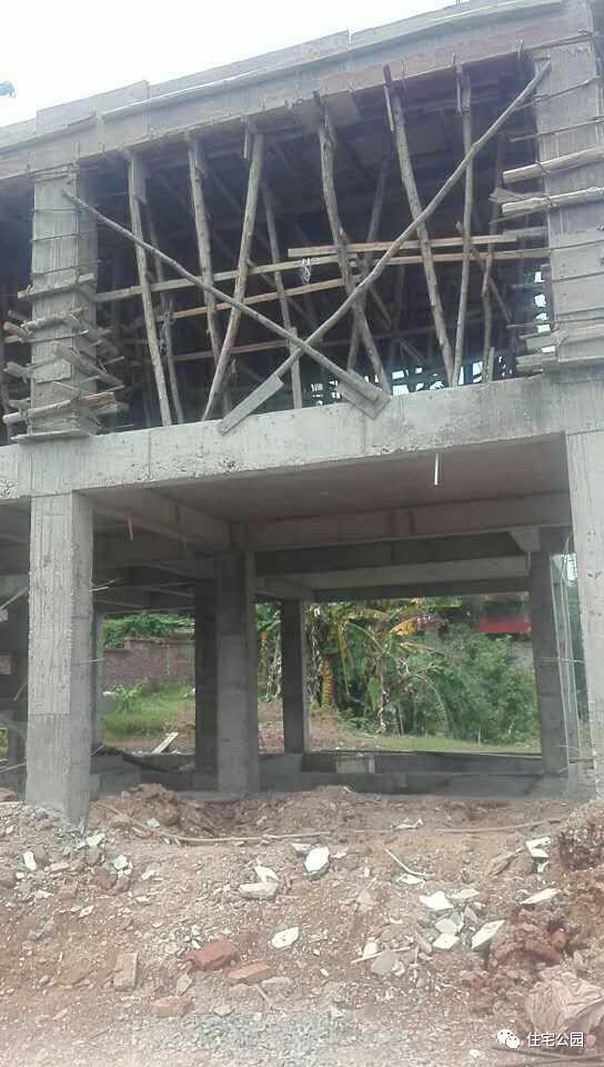 软地基怎样做才牢固,地基怎么做最牢固又便宜