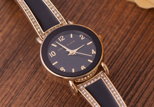 ak高端腕表,ak复古绿镶钻表