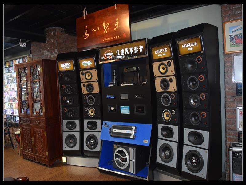 汽车音响省钱升级,汽车音响升级2万元方案