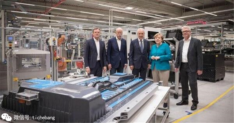 UP！出GTI，高田要破产？高通搞充电，Smart也迈巴赫？