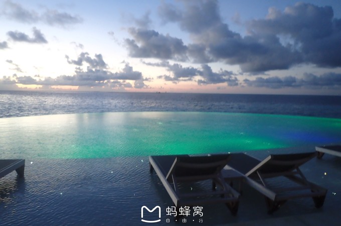 蜜月胜地之马尔代夫,马尔代夫水下餐厅芙拉瓦丽