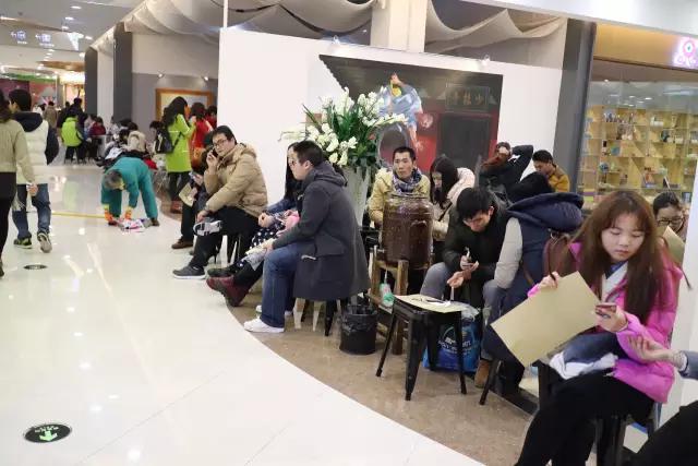 南宁有单人小火锅吗,南宁旋转小火锅