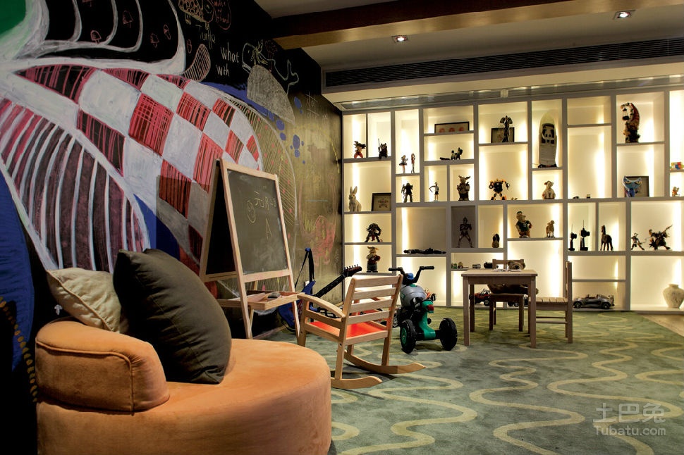 家庭多功能娱乐区,家庭式娱乐会所地址