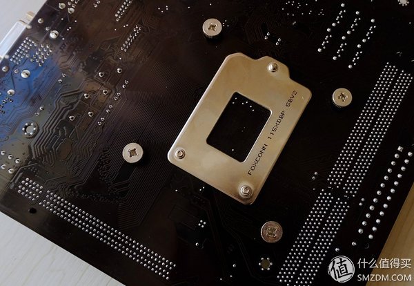 【良心定价的网吧利器,槽点需改进】惠科HKCX320曲面一体机拆机、升级配件及评测