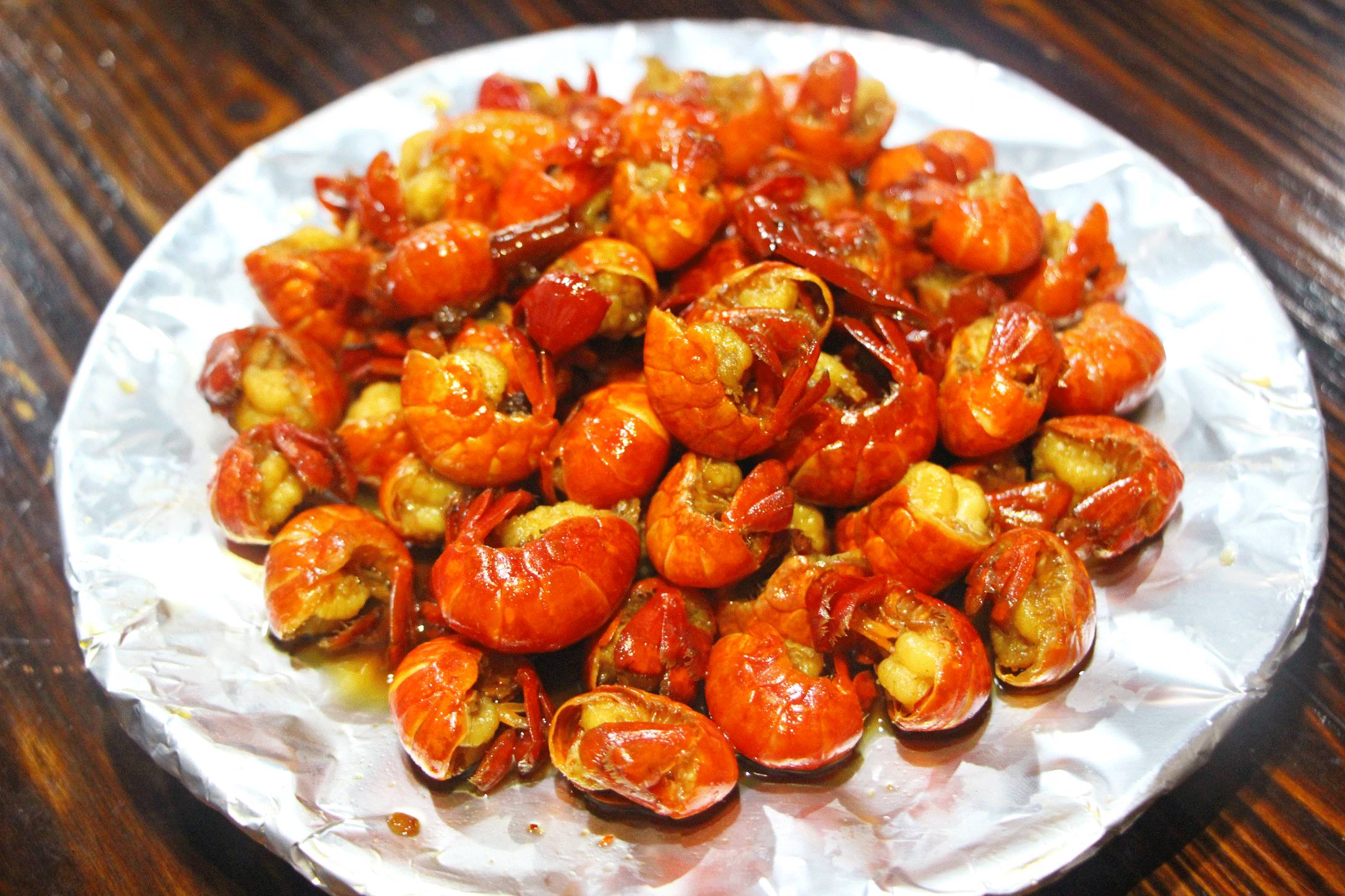 重庆99元4斤小龙虾网红店 (重庆小龙虾最火的店)