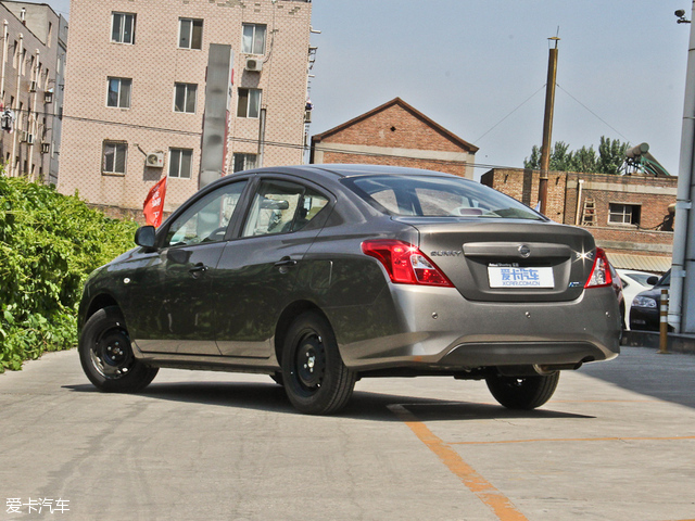 最新款全新日产阳光,尼桑阳光和日产阳光有区别吗