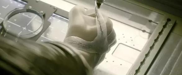 影友辣评《异星觉醒》：高颜值天团花样作死反转结局令人绝望