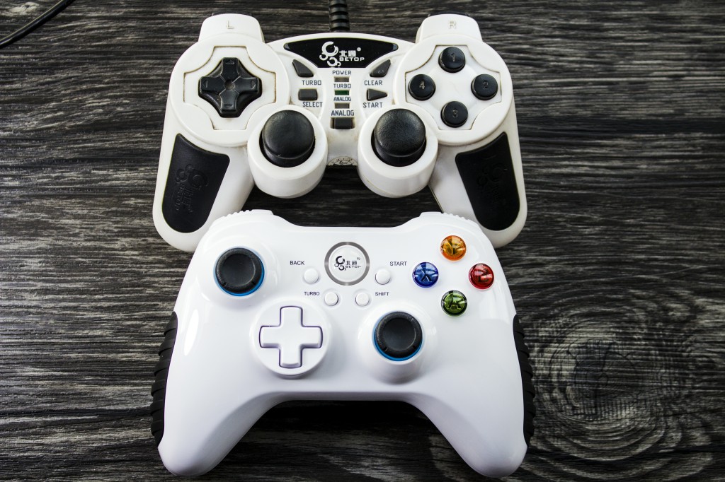 北通阿修罗2Pro游戏手柄,北通手柄阿修罗2pro测评