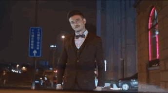 小包总和谭宗明谁有钱,谭宗明小包总谁厉害