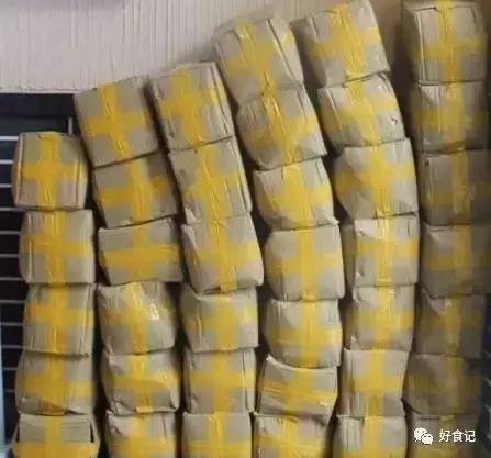 土豆和鸡一家亲，突然插了个杠子馍，这情况可就复杂了……