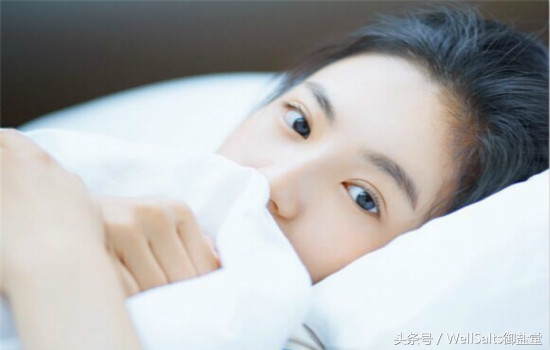 脸上毛孔堵塞长小颗粒如何疏通,毛孔堵塞用什么药物可以疏通