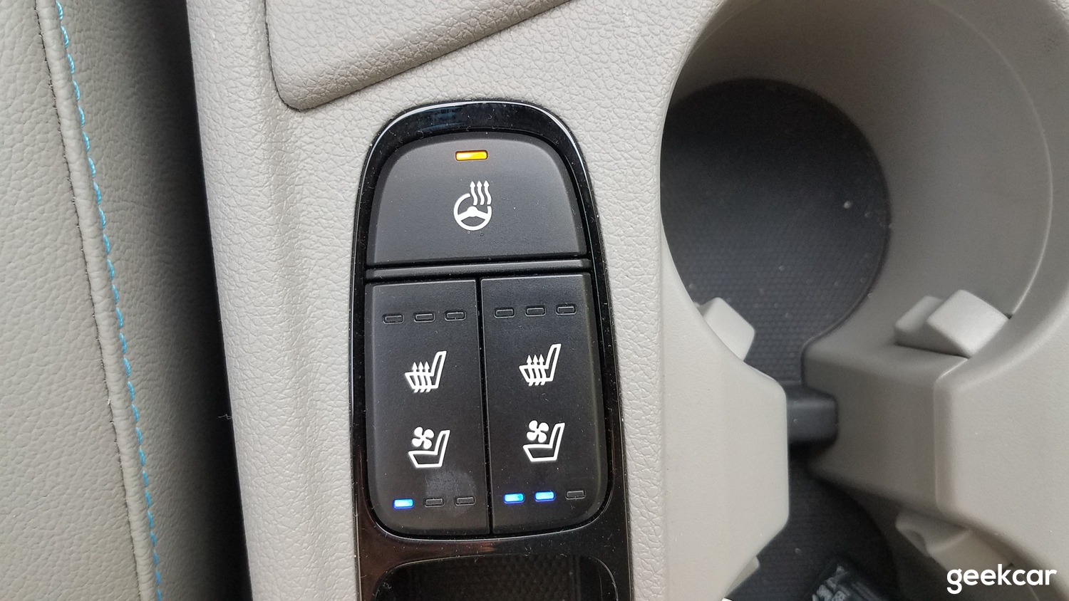 起亚极睿混动配置,二手起亚极睿混动价格