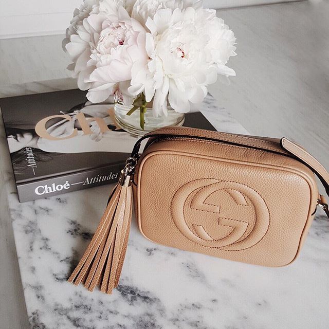 gucci比较火的衣服,gucci又开始出爆款了