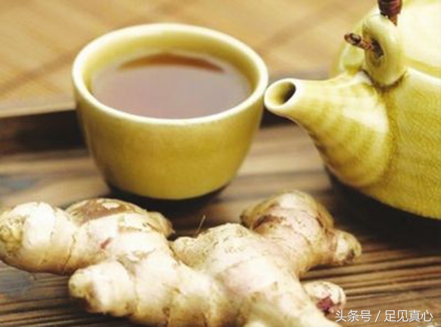 吃生姜片有什么功效,吃醋泡生姜的功效与作用