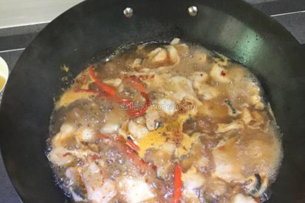 鱼肉怎么做才能不咸又好吃,鱼肉怎么做不腥又嫩