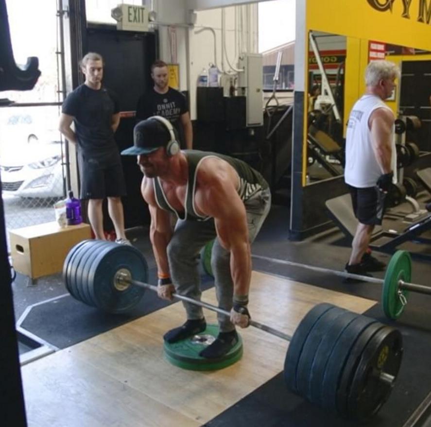 整个臀肌和腰肌的支撑运动,8个动作帮你高效燃脂