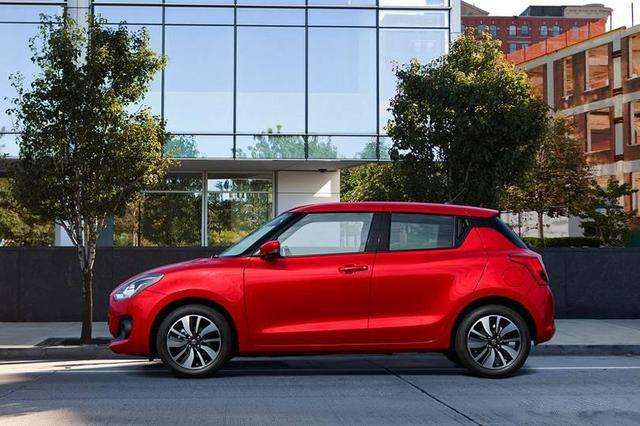 铃木全新雨燕！油耗低至4L，卖5万，或成最受欢迎的代步车