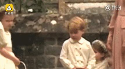 英国小王子被妈训,英国小王子被霸凌