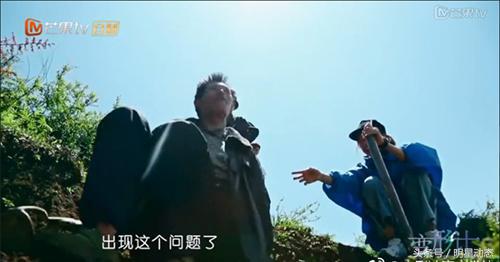 他是变形计里最有争议的主人公,变形计中最令人反感的父母