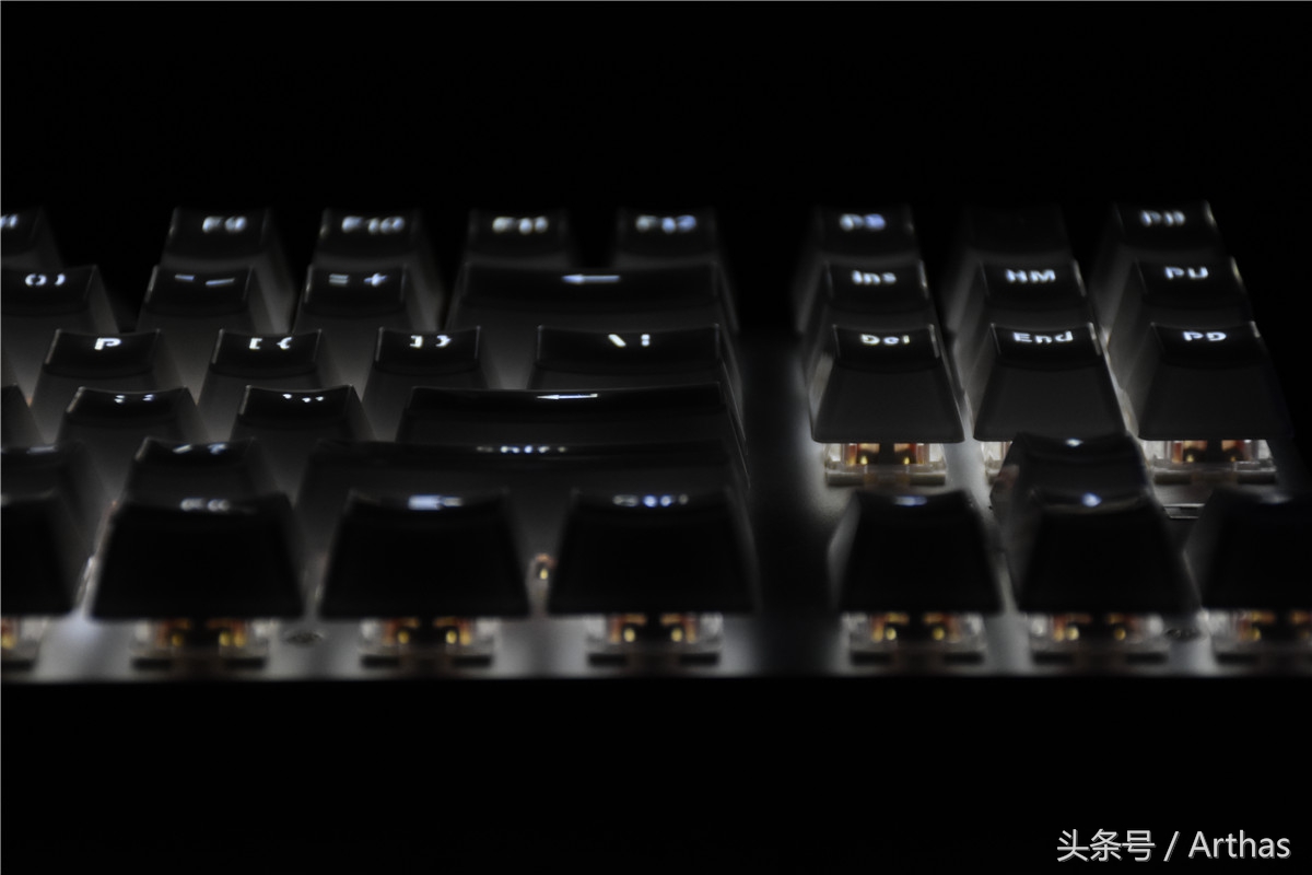 雷柏v500pro快银轴键盘测评,雷柏v500s冰晶版怎么调灯光