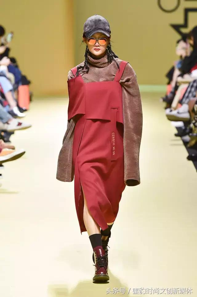 蜜豹时尚秀完整版,蜜豹时尚女装