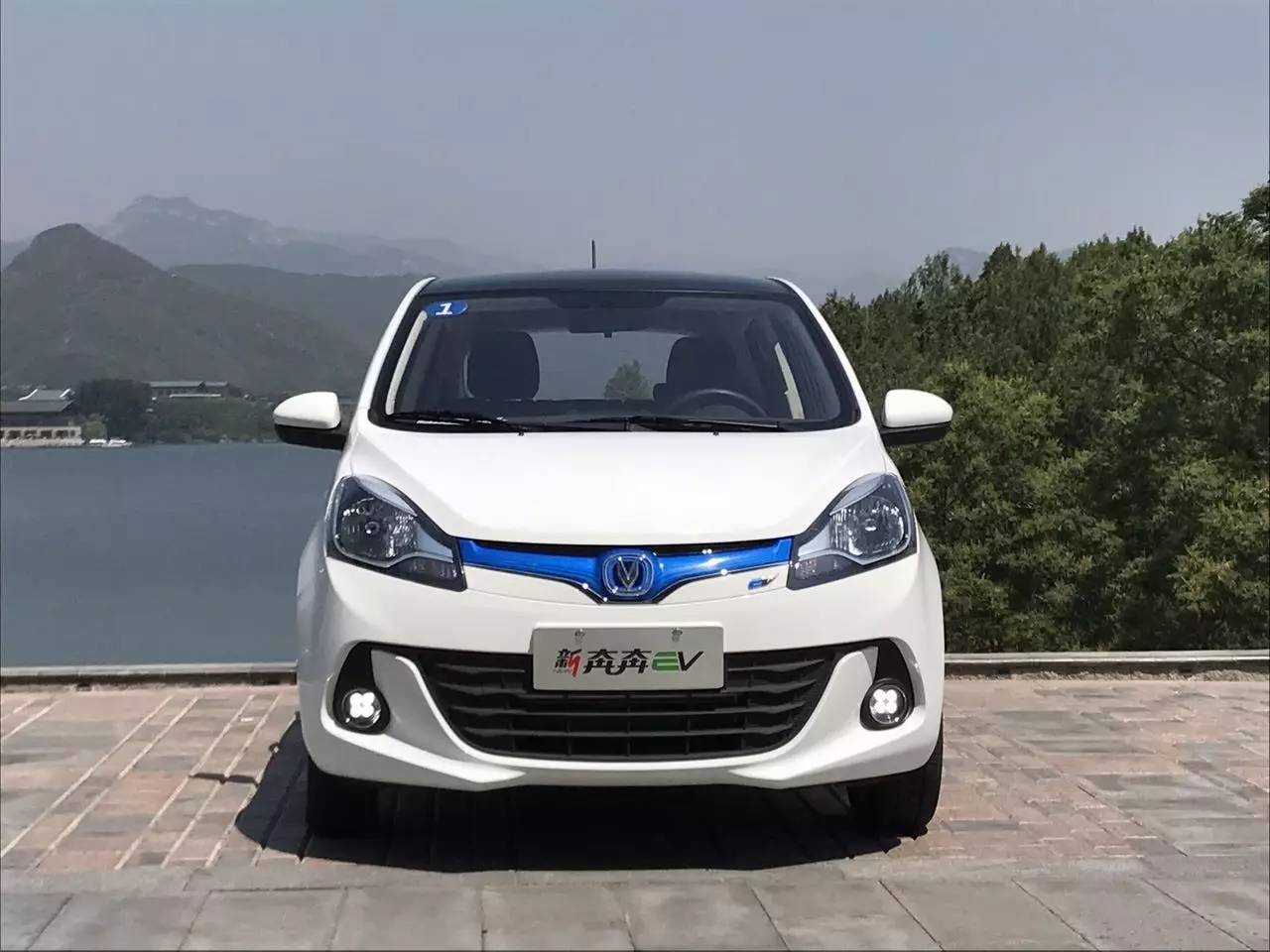 奔奔ev180续航测试,长安奔奔ev怎么解除低电量限制