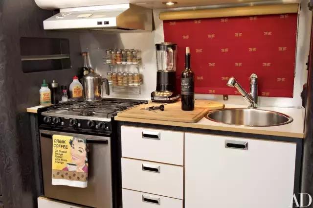 6万买的一楼可以住的房子,6万元买了一套房子