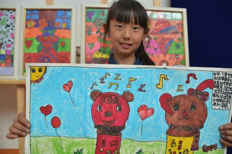 西宁市康南园山小学第二届“美艺相伴”艺术节之科技艺术体验活动