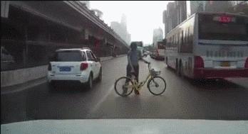 大叔,这爆一下舒服吧?