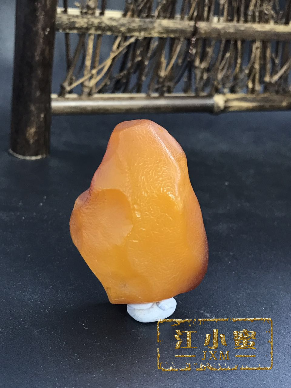 蜜蜡原石，你想知道的都在这里