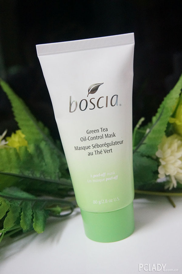 夏天皮肤干燥起皮用热水洗脸,夏天不拒绝油腻的小妙招