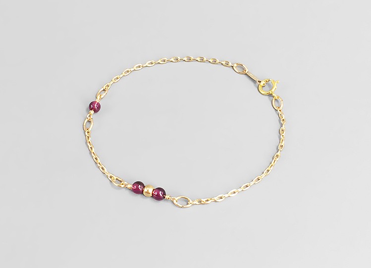 时尚饰品总有一款适合你,时尚饰品戴出高级感