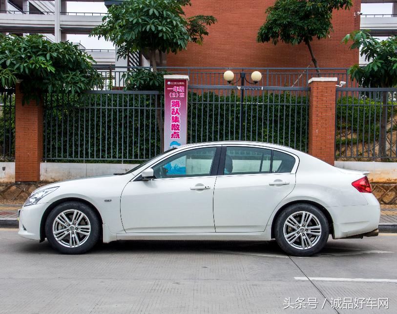 为什么这款2010年的英菲尼迪G系才开了2.4万公里？