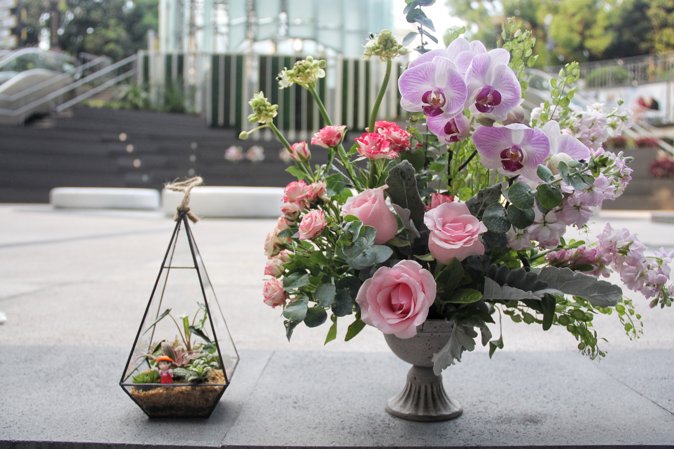 花店插花教程,花店花艺教程有钱花