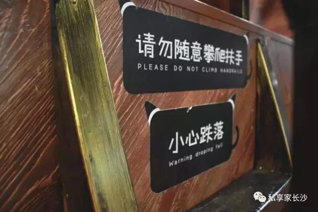 论“在餐厅一边看mao片，一边撸”，是一种什么样的体验？